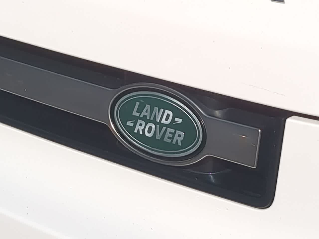 Thumbnail: 2023 Land Rover Defender - 11