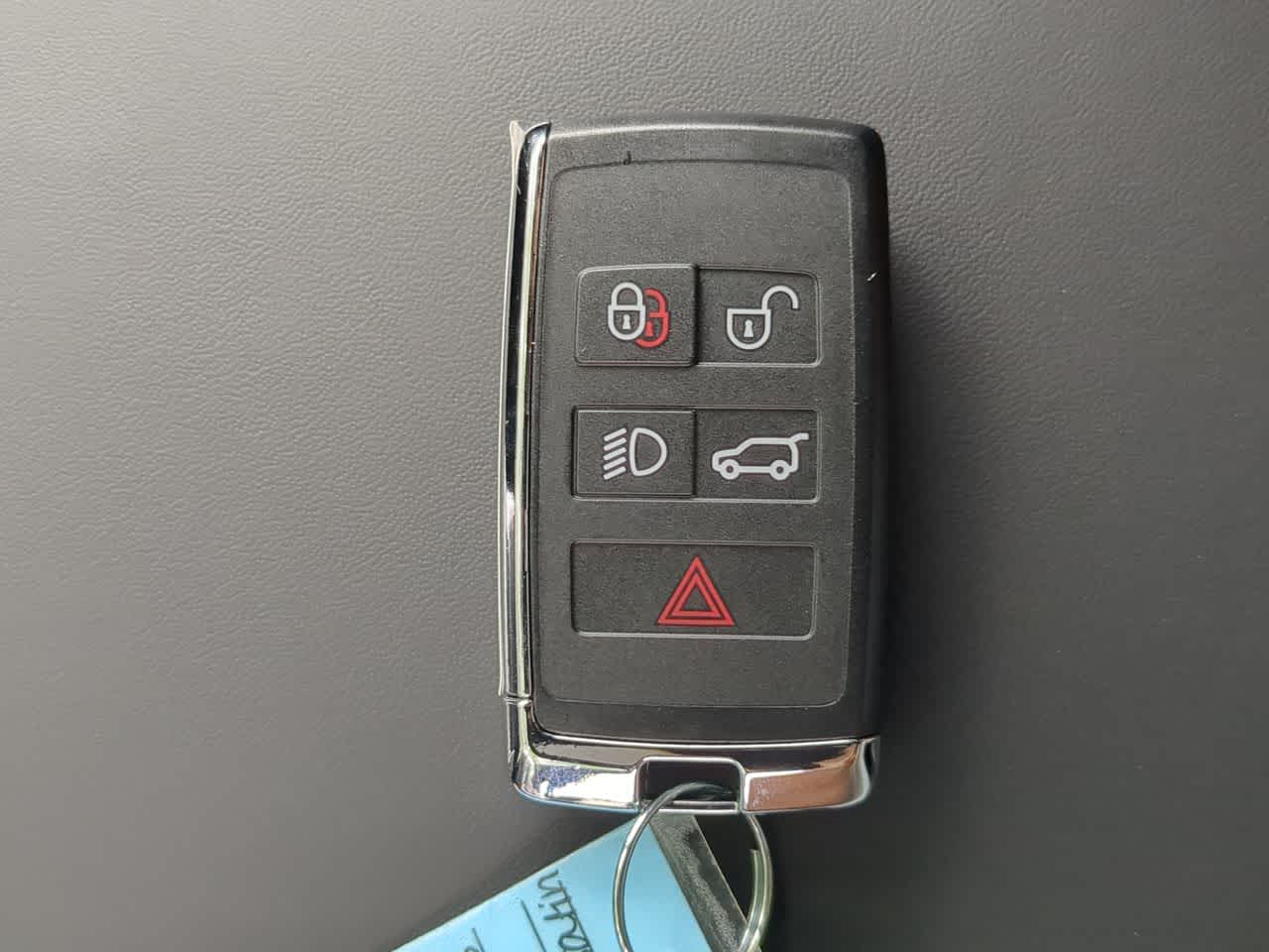 Thumbnail: 2026 Land Rover Range Rover - 38