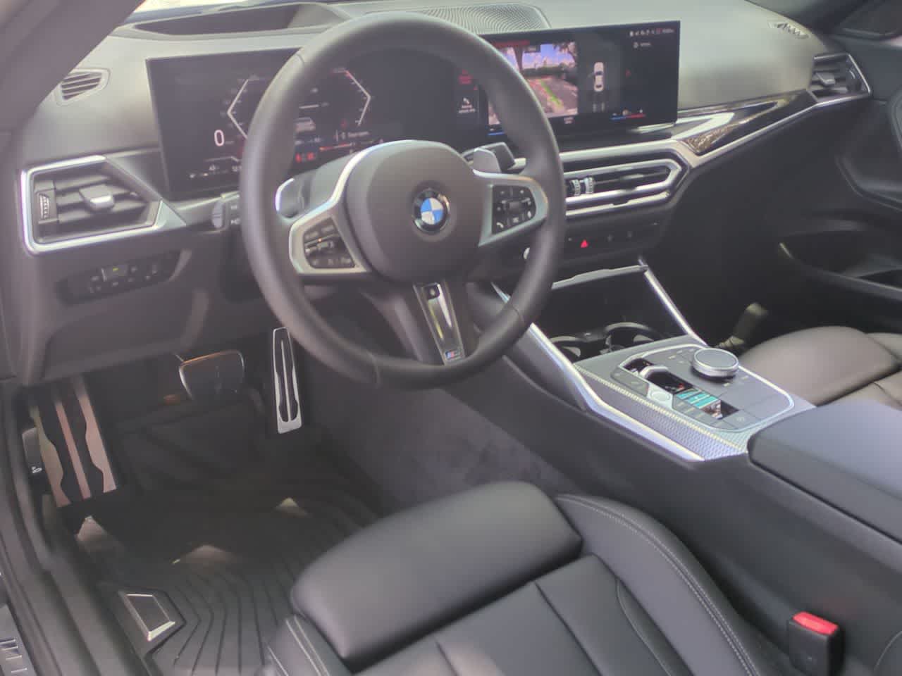 Thumbnail: 2024 BMW 2 Series - 10