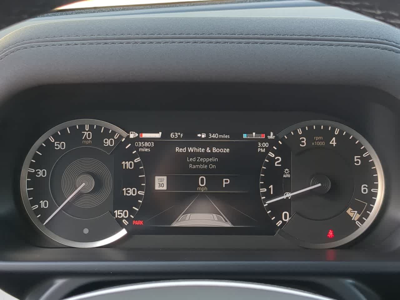 Thumbnail: 2022 Land Rover Defender - 36