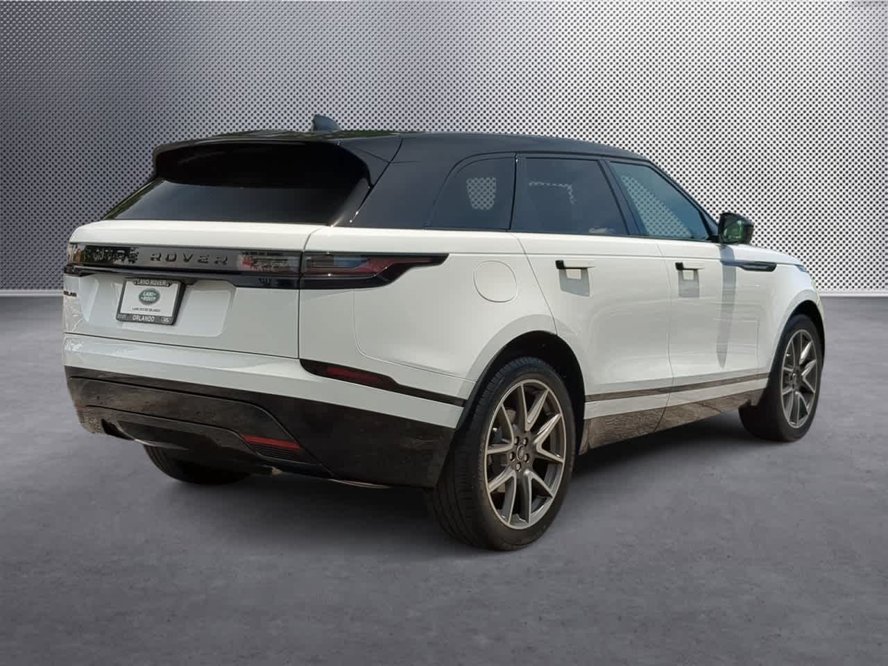 Thumbnail: 2026 Land Rover Range Rover Velar - 8
