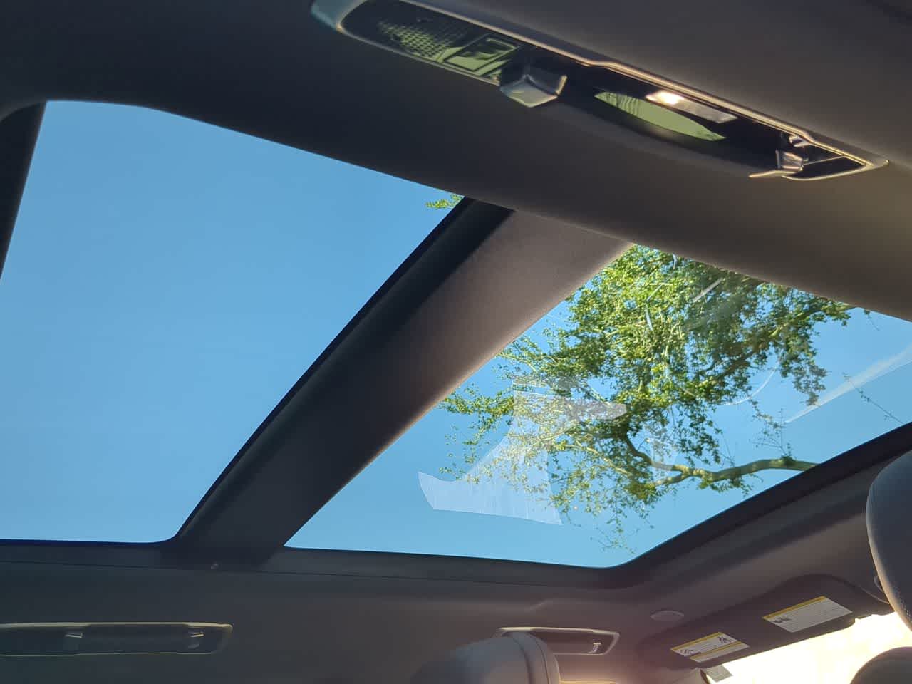 Thumbnail: 2025 Land Rover Range Rover Sport - 21