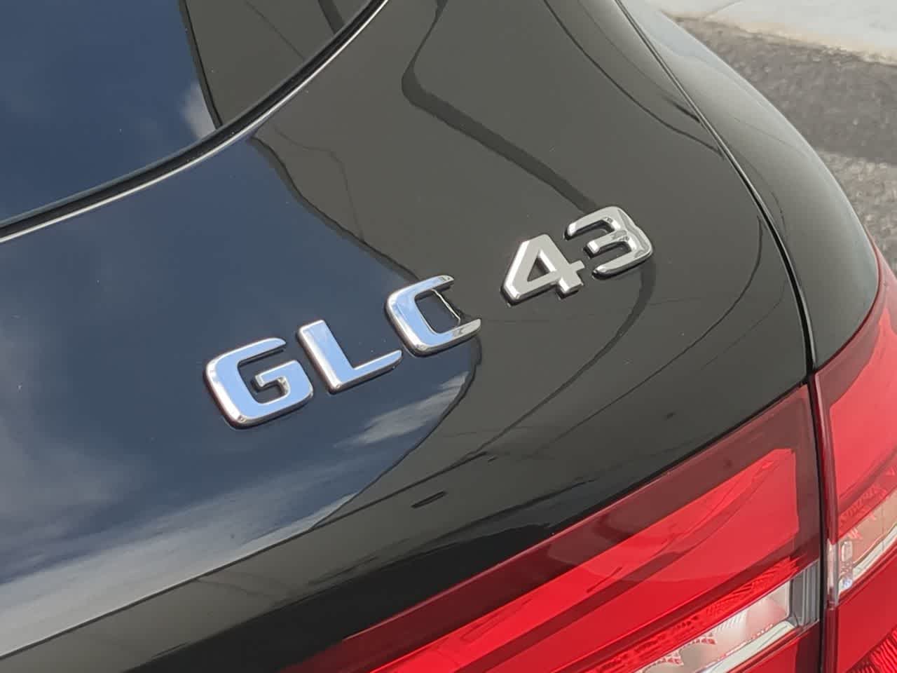 Thumbnail: 2017 Mercedes-Benz GLC - 12