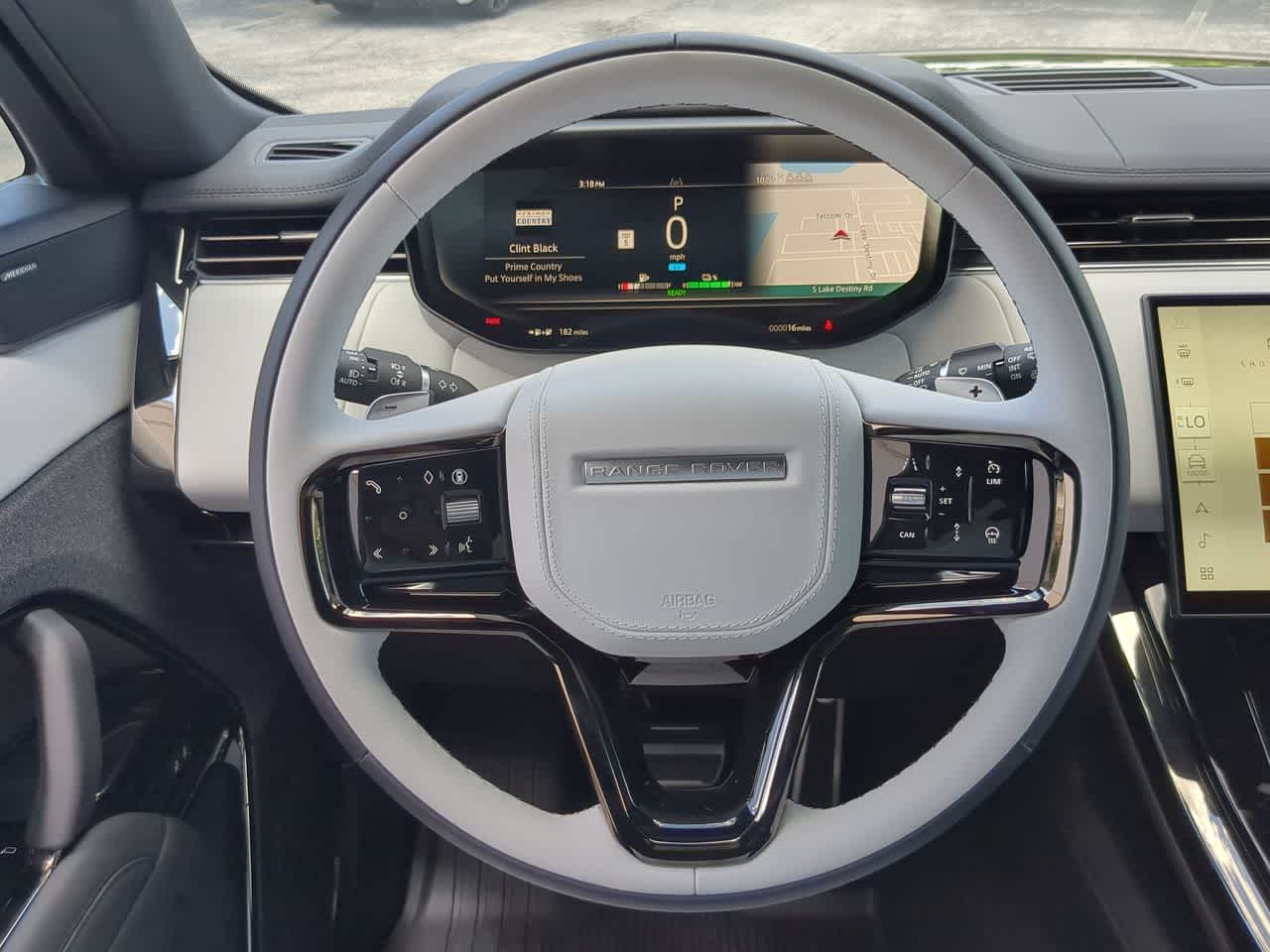 Thumbnail: 2026 Land Rover Range Rover Sport - 25