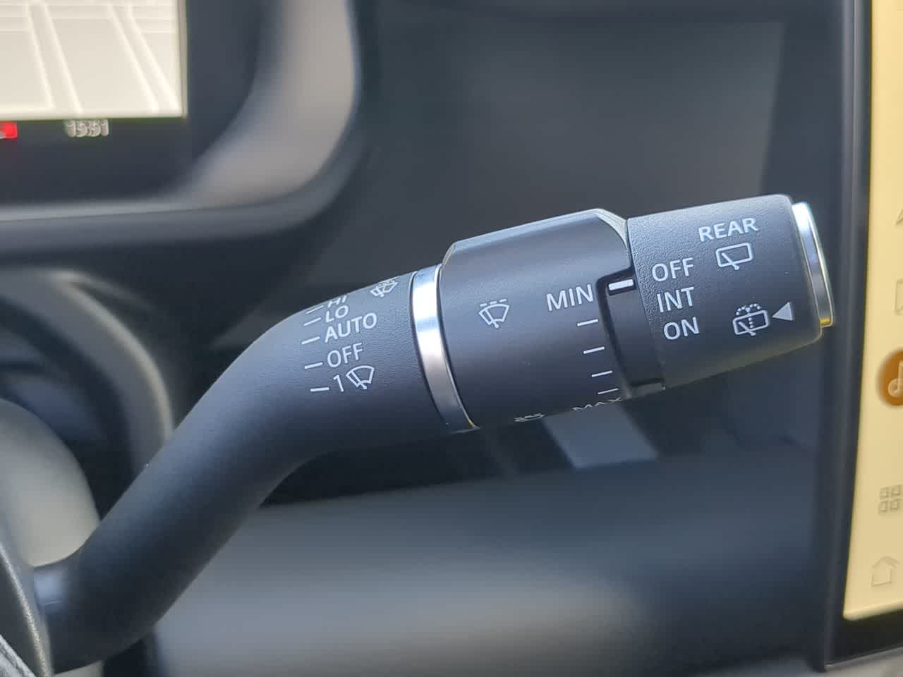 Thumbnail: 2026 Land Rover Defender - 28