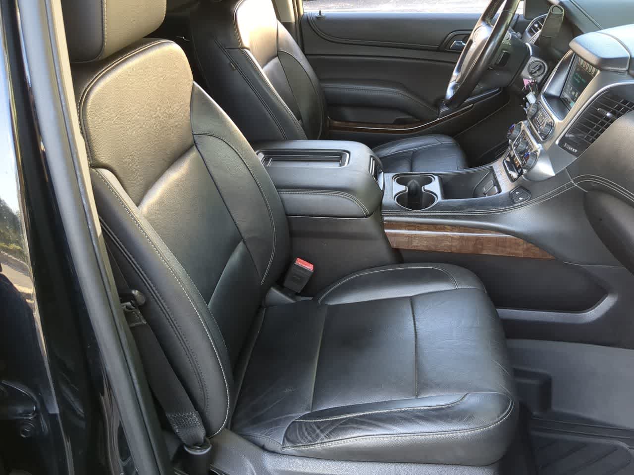 Thumbnail: 2018 Chevrolet Tahoe - 20