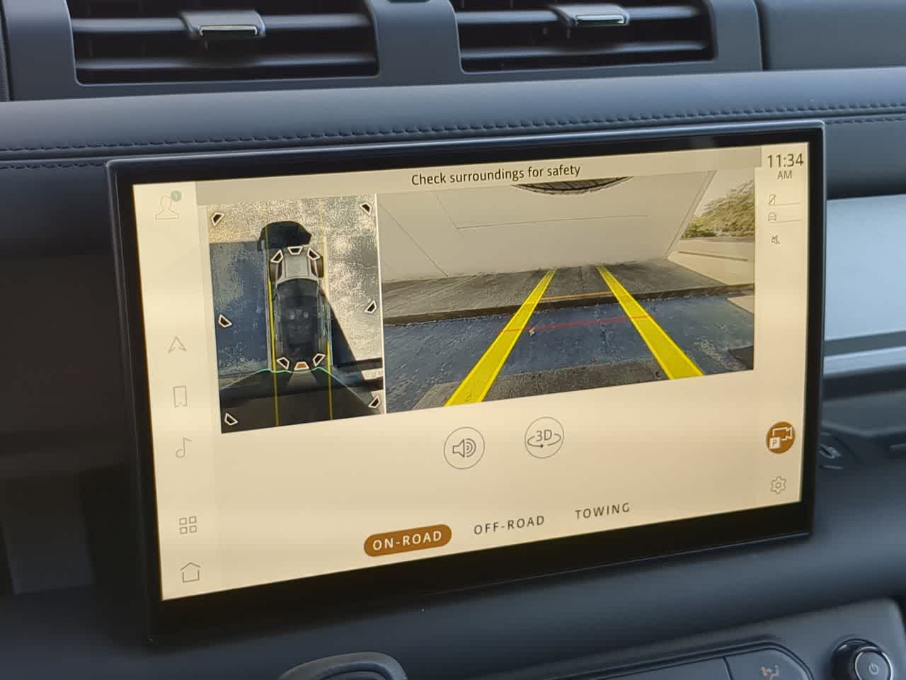 Thumbnail: 2025 Land Rover Defender - 32