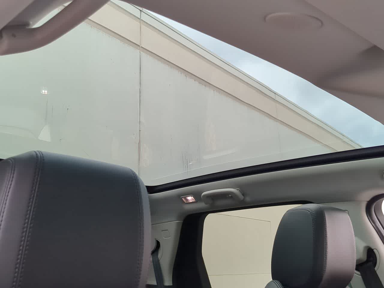 Thumbnail: 2025 Land Rover Discovery Sport - 20