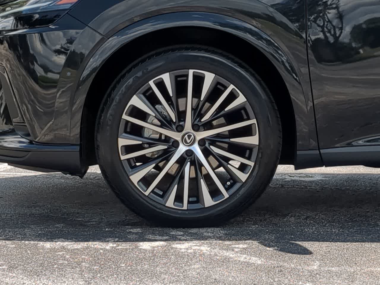 Thumbnail: 2023 Lexus RX - 14