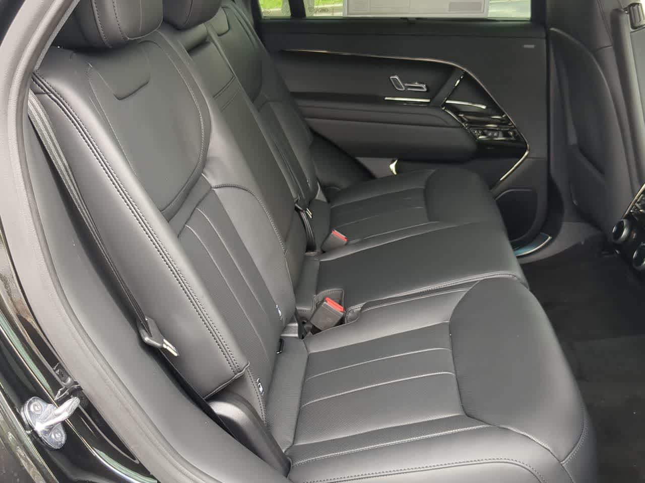 Thumbnail: 2026 Land Rover Range Rover Sport - 21