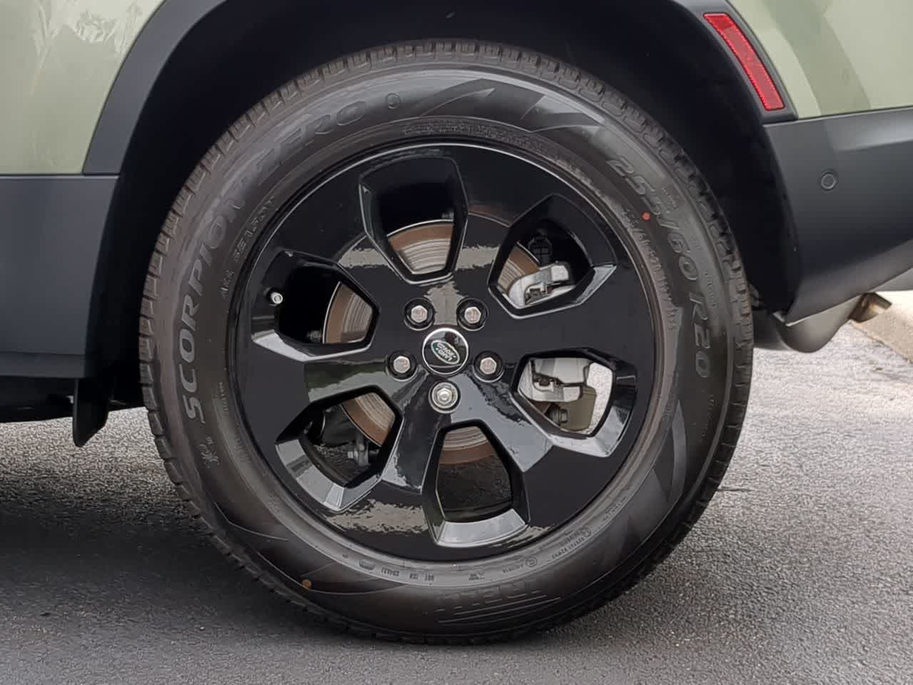 Thumbnail: 2025 Land Rover Defender - 14