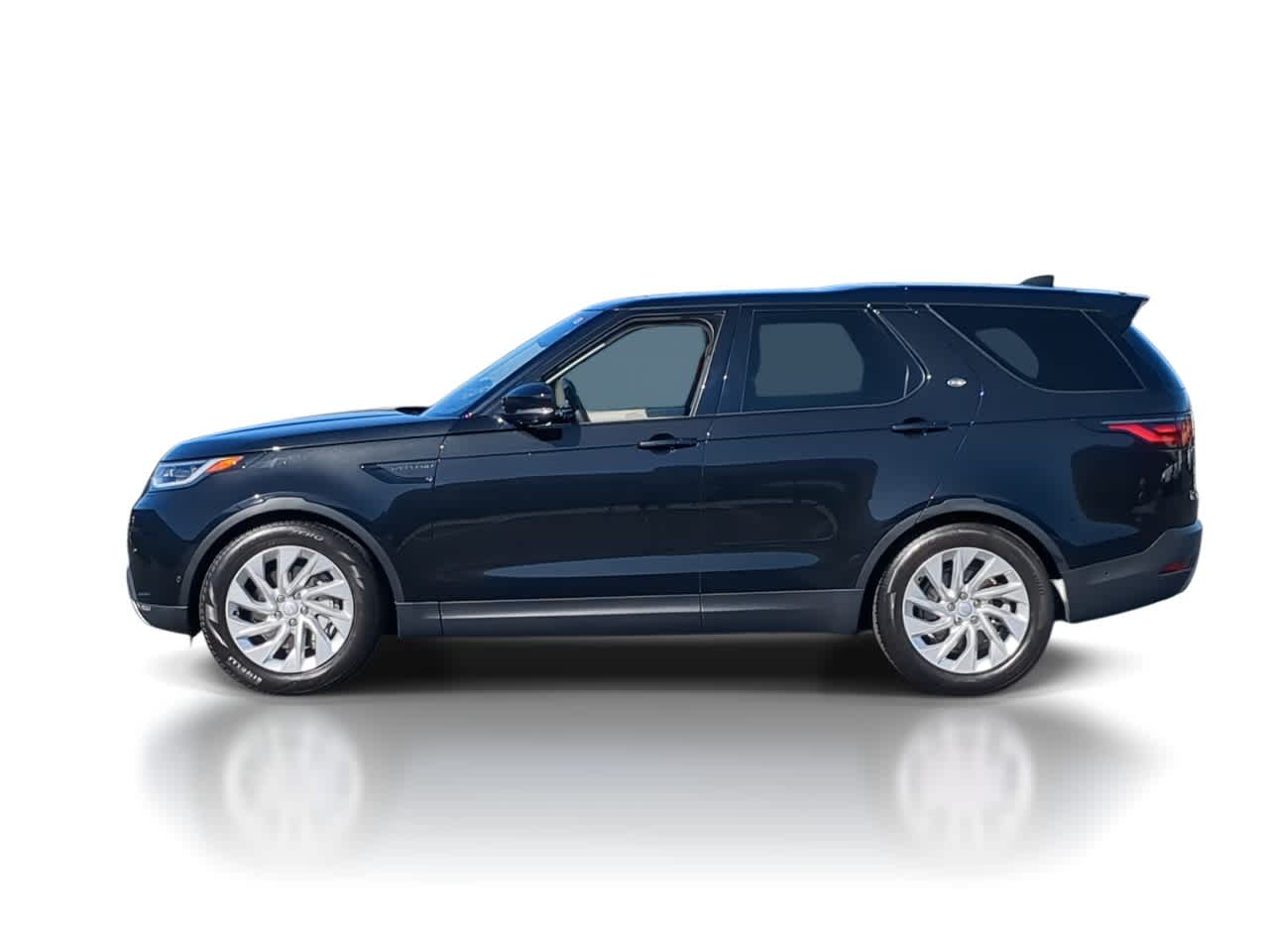 Thumbnail: 2025 Land Rover Discovery - 5