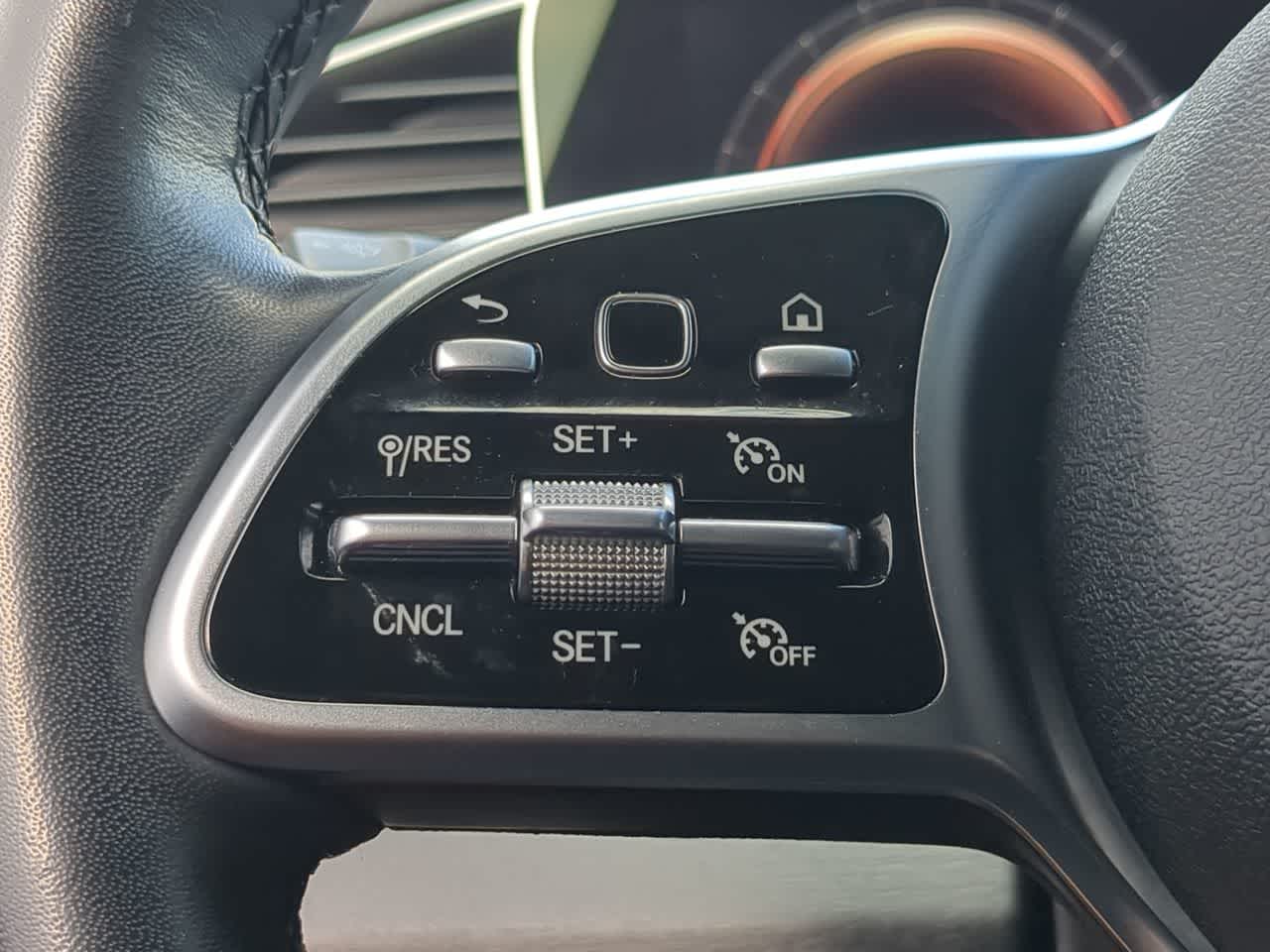 Thumbnail: 2022 Mercedes-Benz GLE - 25