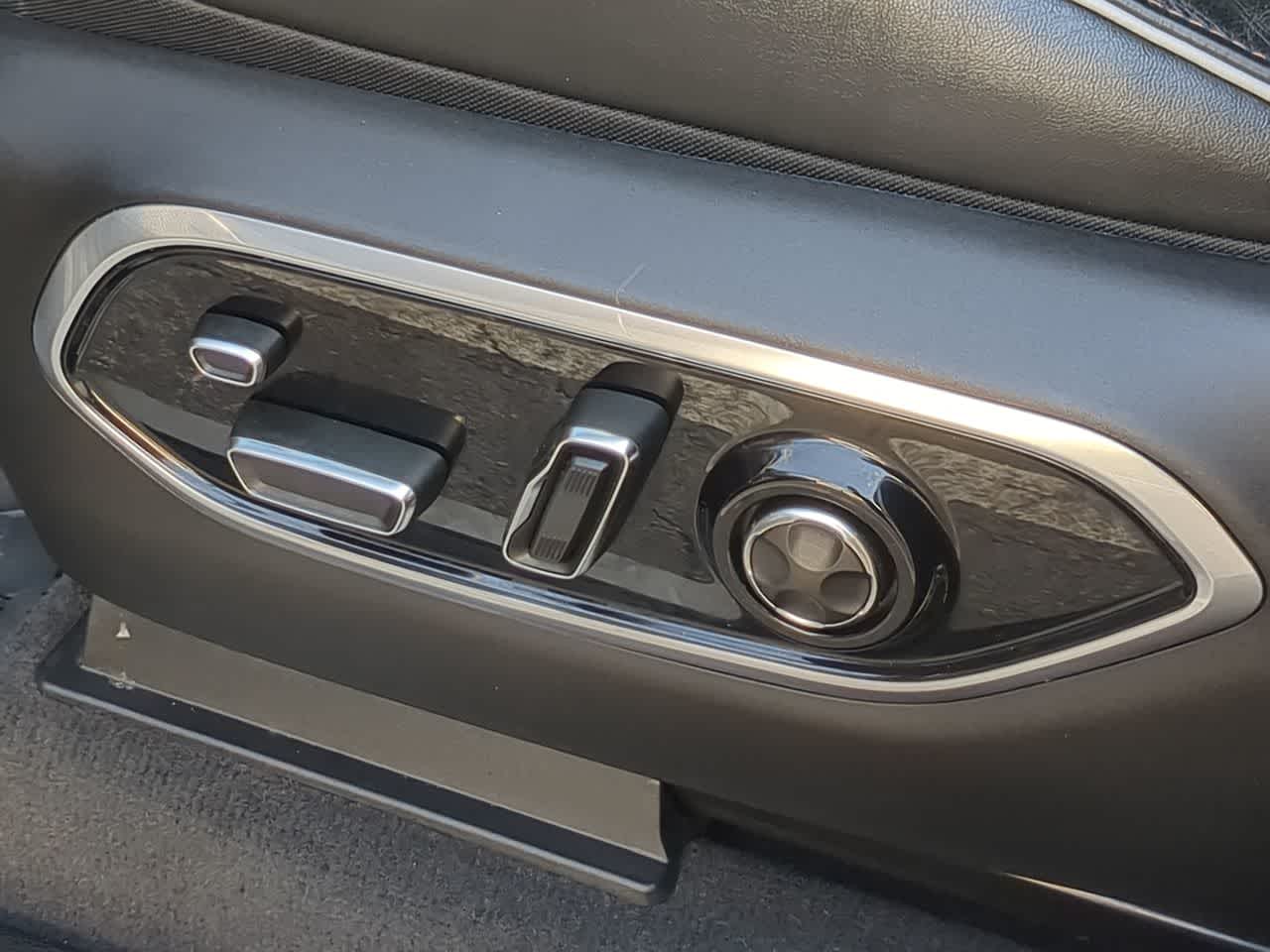 Thumbnail: 2023 Jeep Grand Cherokee - 17