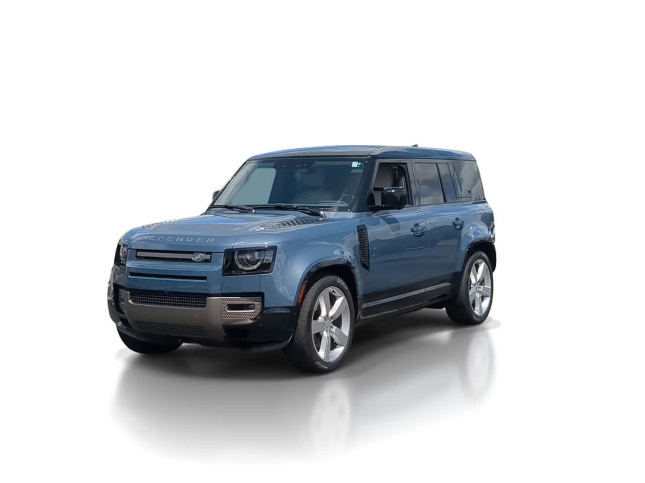 Thumbnail: 2025 Land Rover Defender - 4