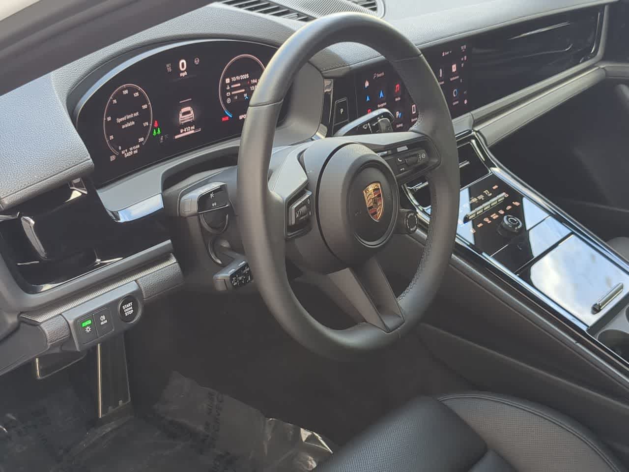 Thumbnail: 2025 Porsche Panamera - 10