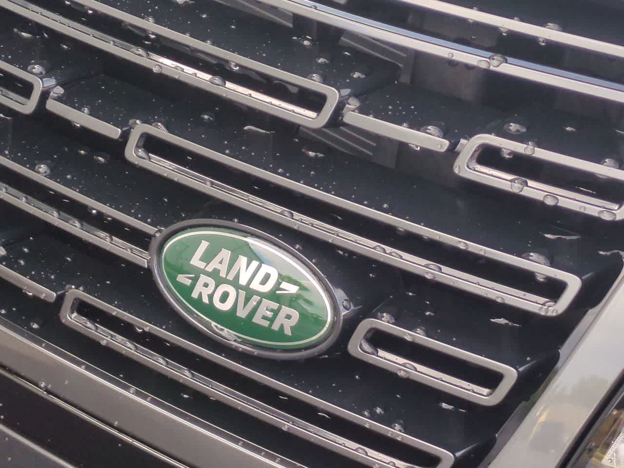 Thumbnail: 2025 Land Rover Range Rover - 12