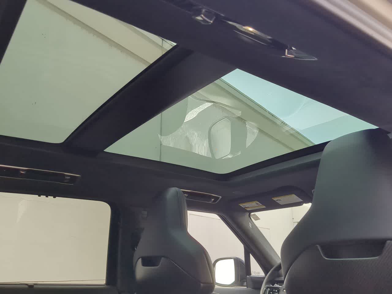 Thumbnail: 2024 Land Rover Range Rover Sport - 22