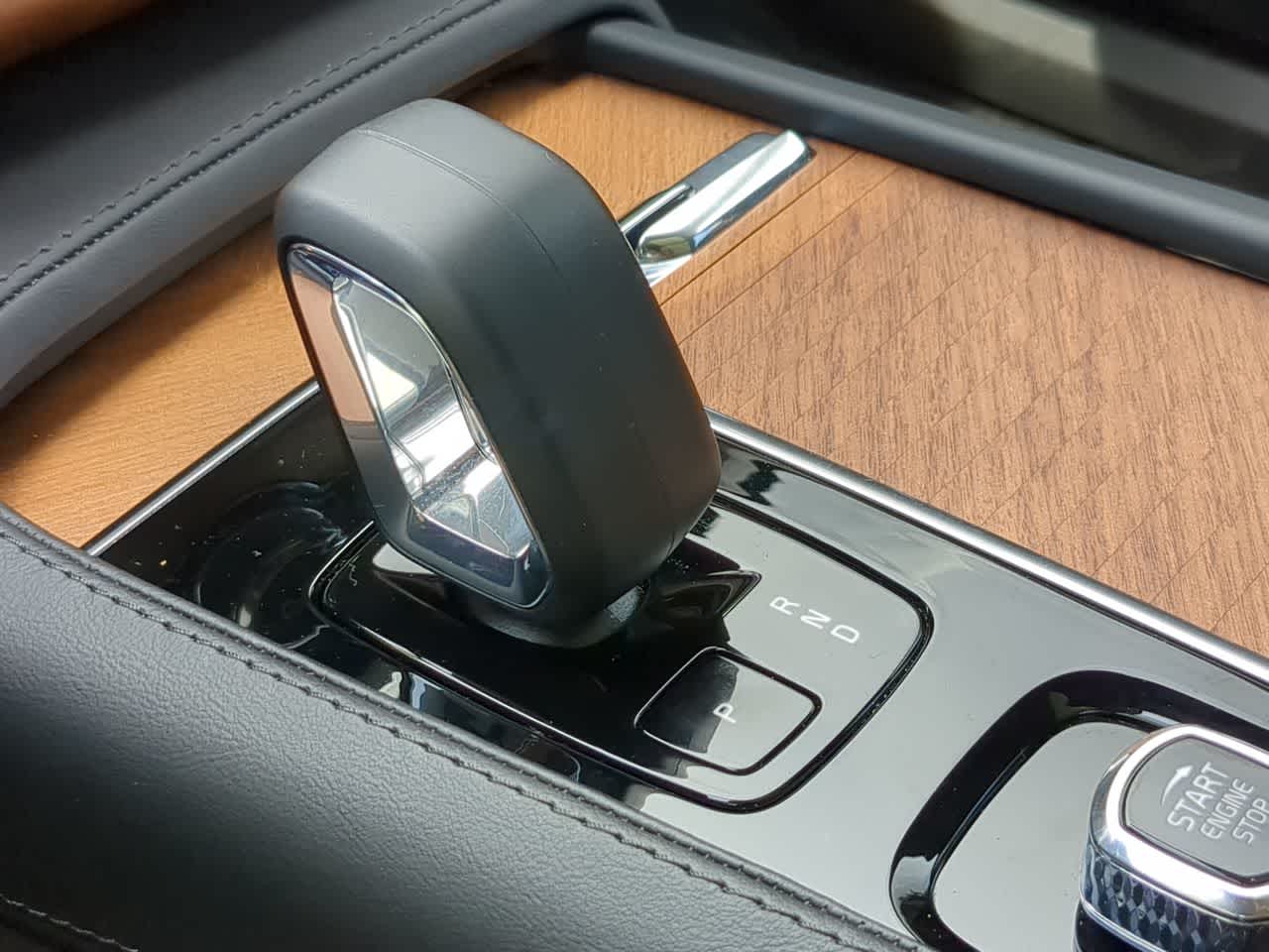 Thumbnail: 2024 Volvo XC90 - 34
