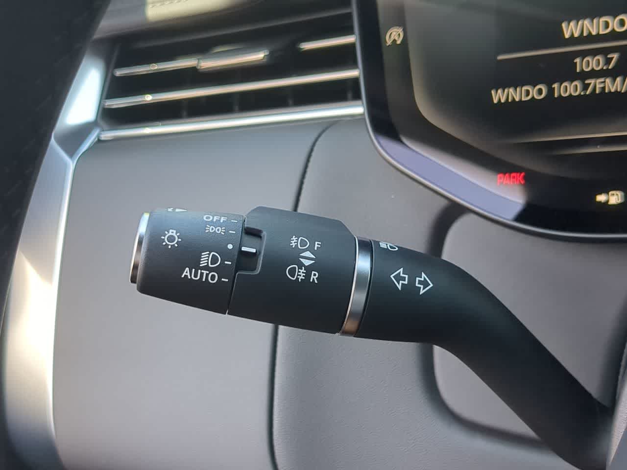 Thumbnail: 2026 Land Rover Range Rover - 29