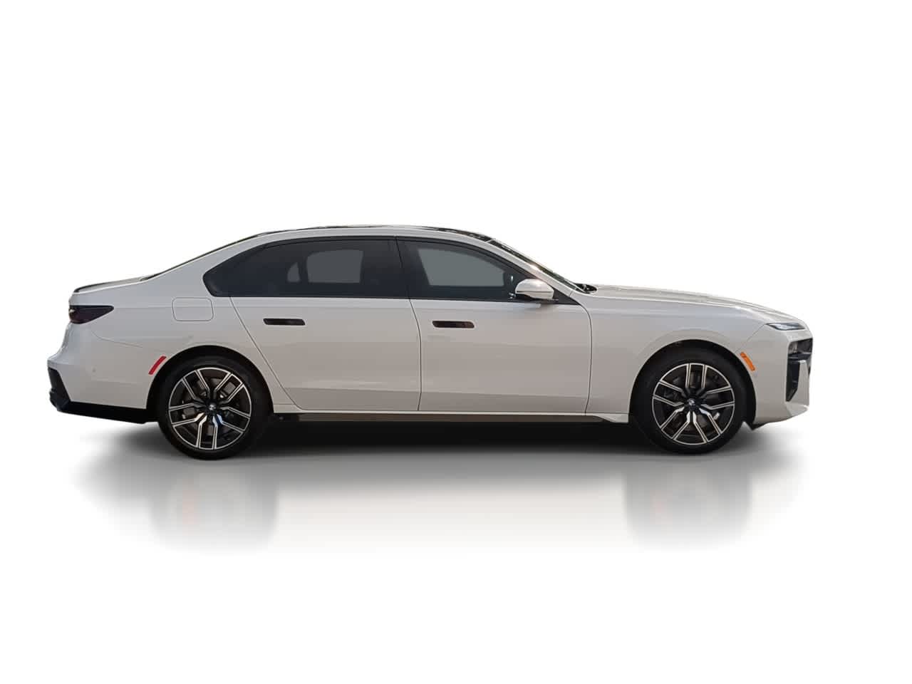 Thumbnail: 2023 BMW 7 Series - 9