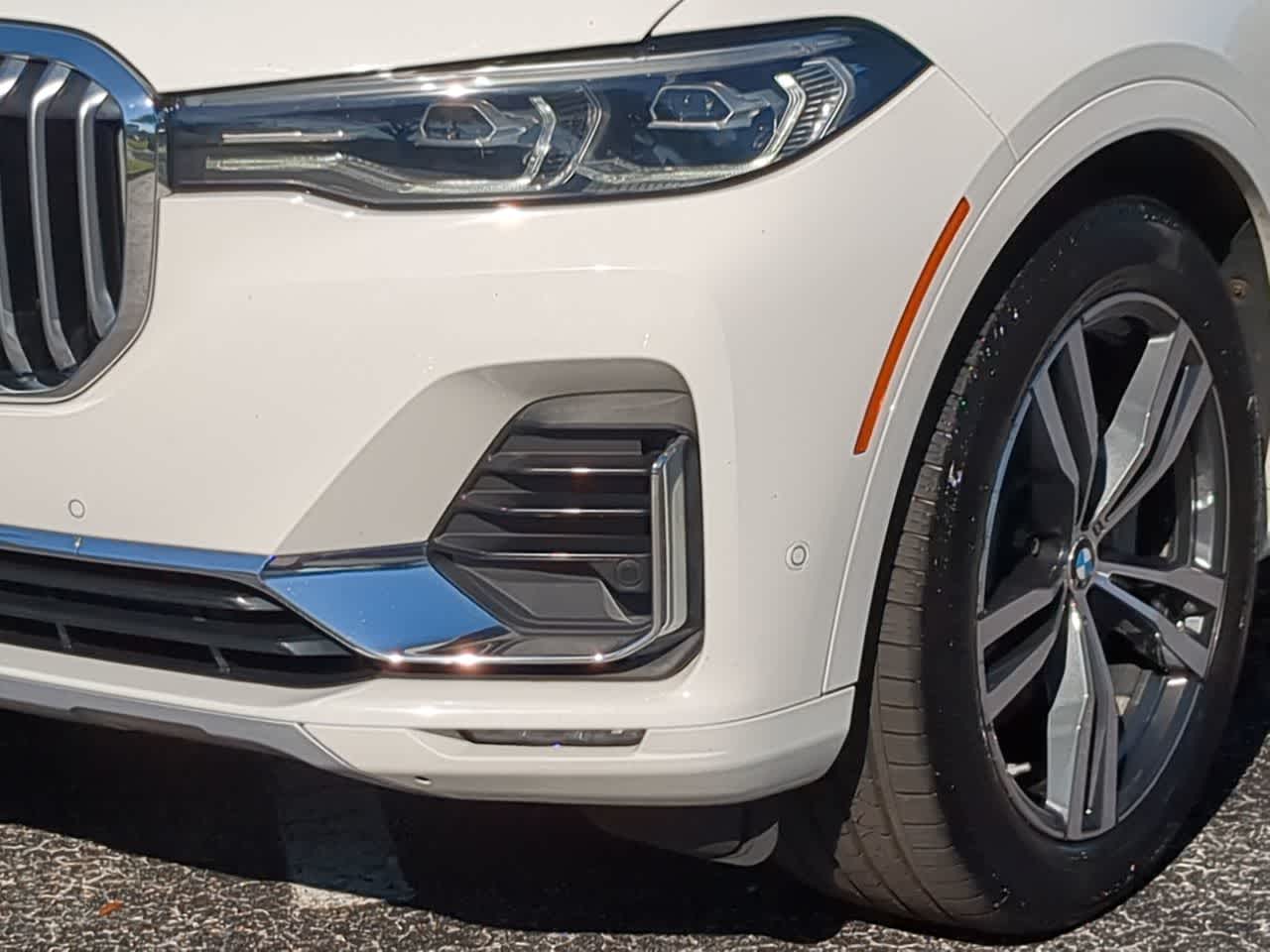 Thumbnail: 2020 BMW X7 - 11
