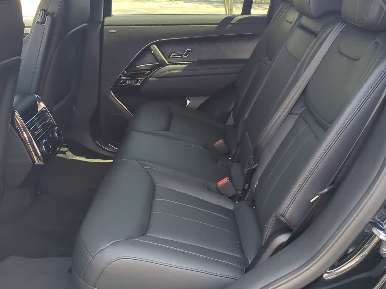 Thumbnail: 2026 Land Rover Range Rover Sport - 21