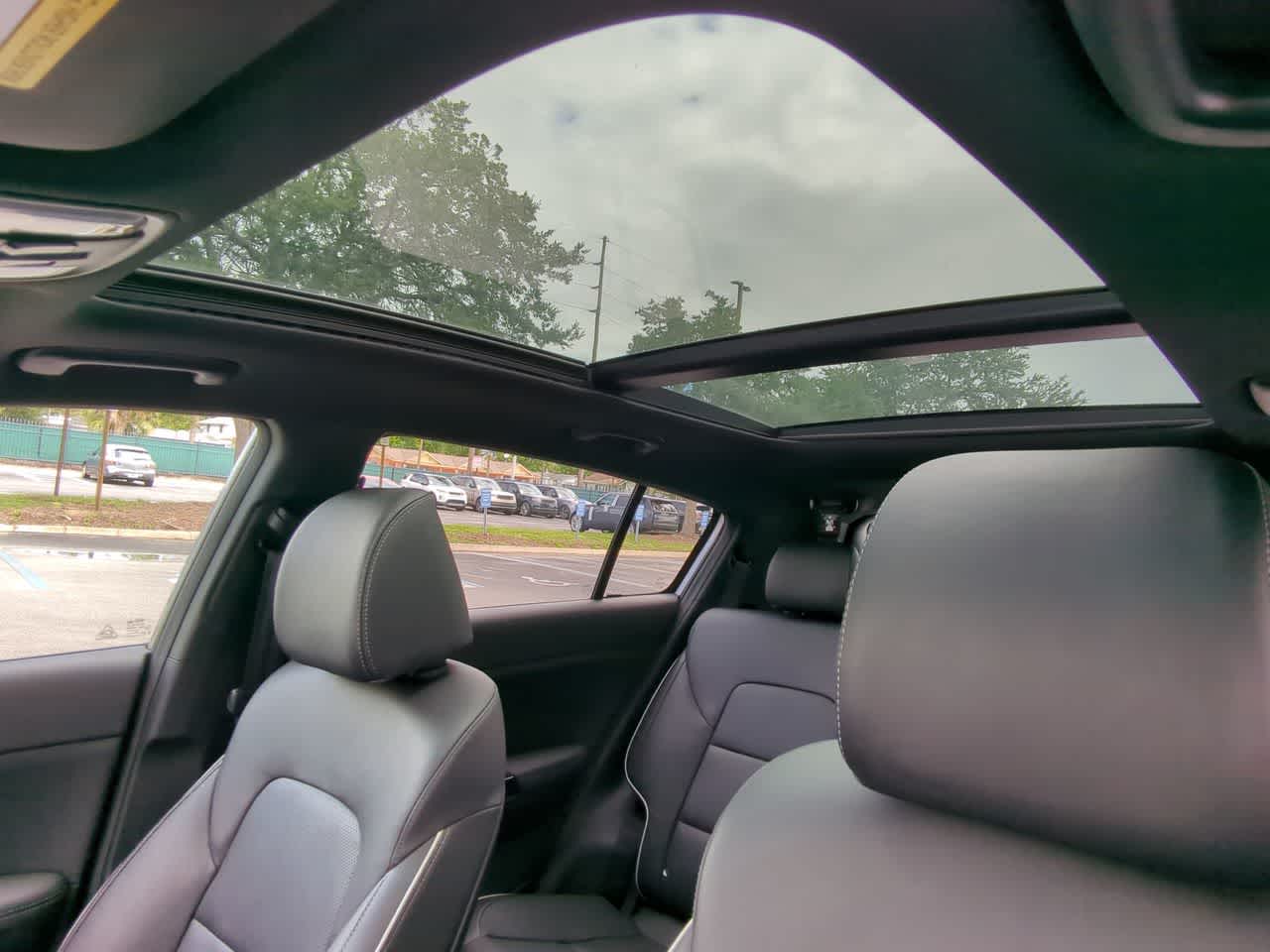 Thumbnail: 2022 Kia Sportage - 19