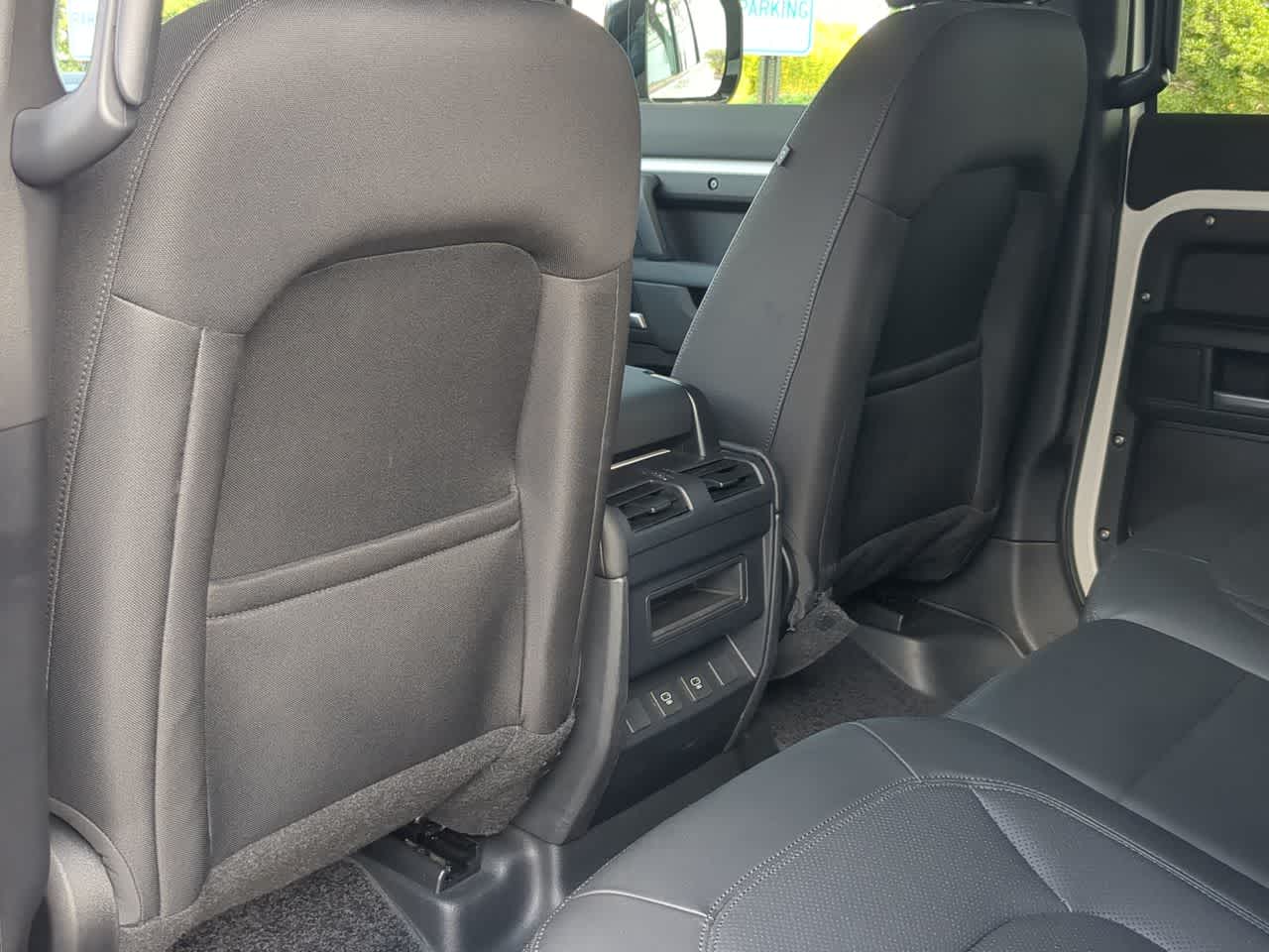 Thumbnail: 2025 Land Rover Defender - 19