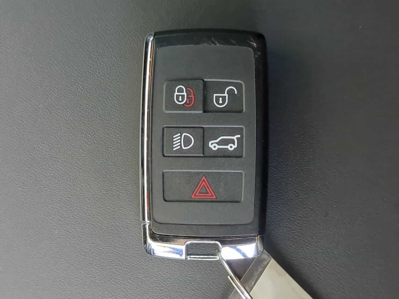 Thumbnail: 2025 Land Rover Range Rover Sport - 36