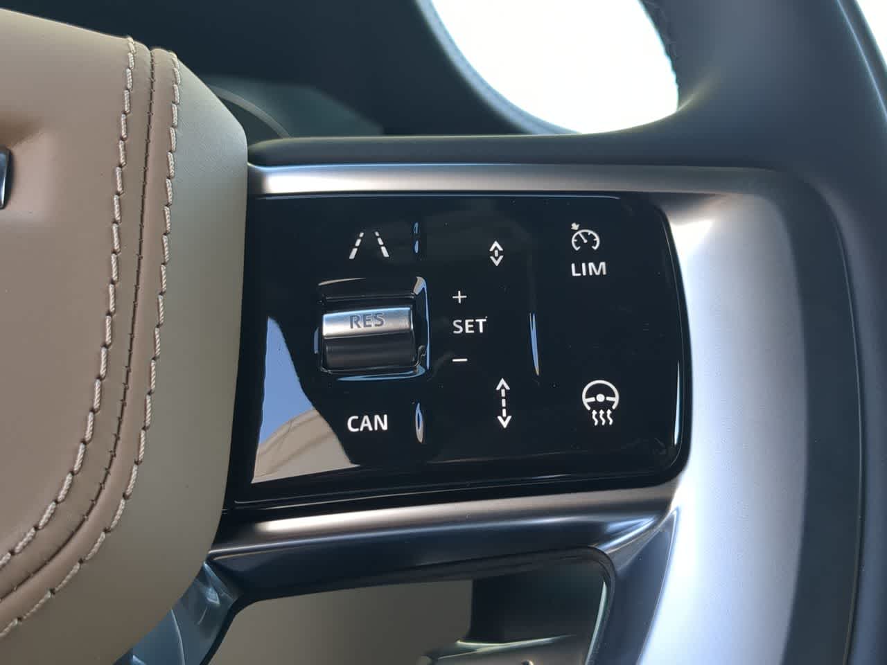 Thumbnail: 2026 Land Rover Range Rover - 27