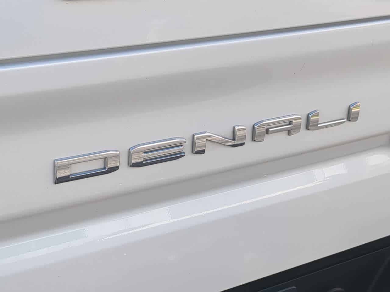Thumbnail: 2023 GMC Sierra 1500 - 13