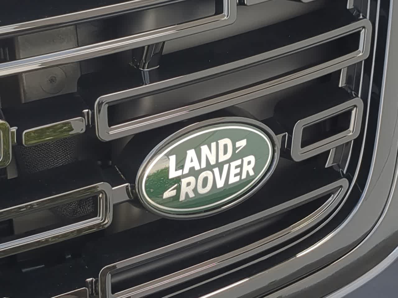 Thumbnail: 2026 Land Rover Range Rover Velar - 12