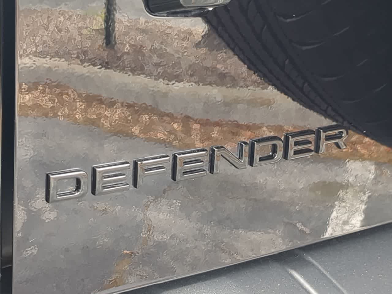 Thumbnail: 2026 Land Rover Defender - 13