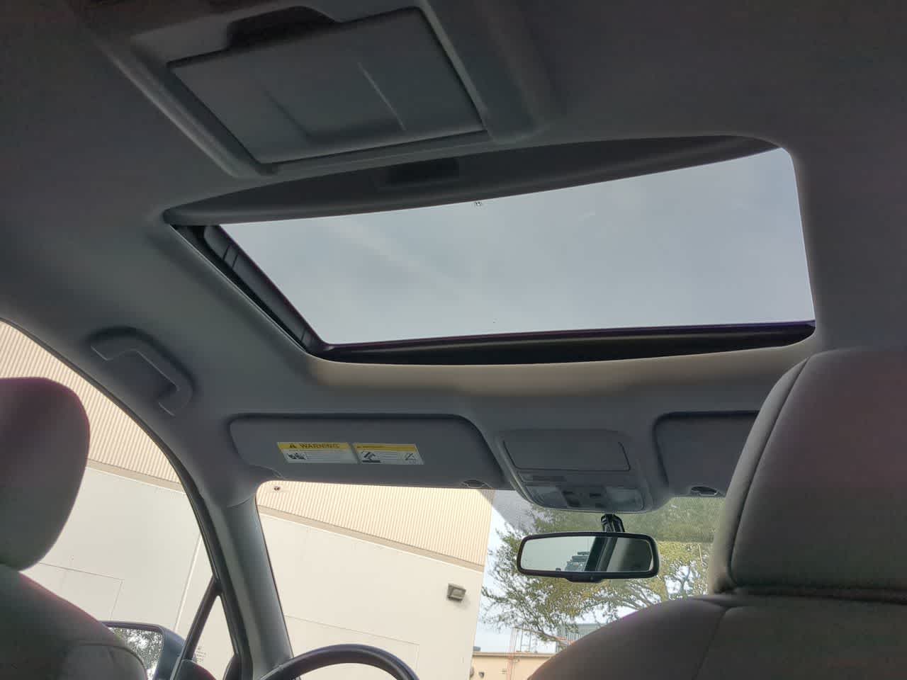 Thumbnail: 2018 Honda Pilot - 22