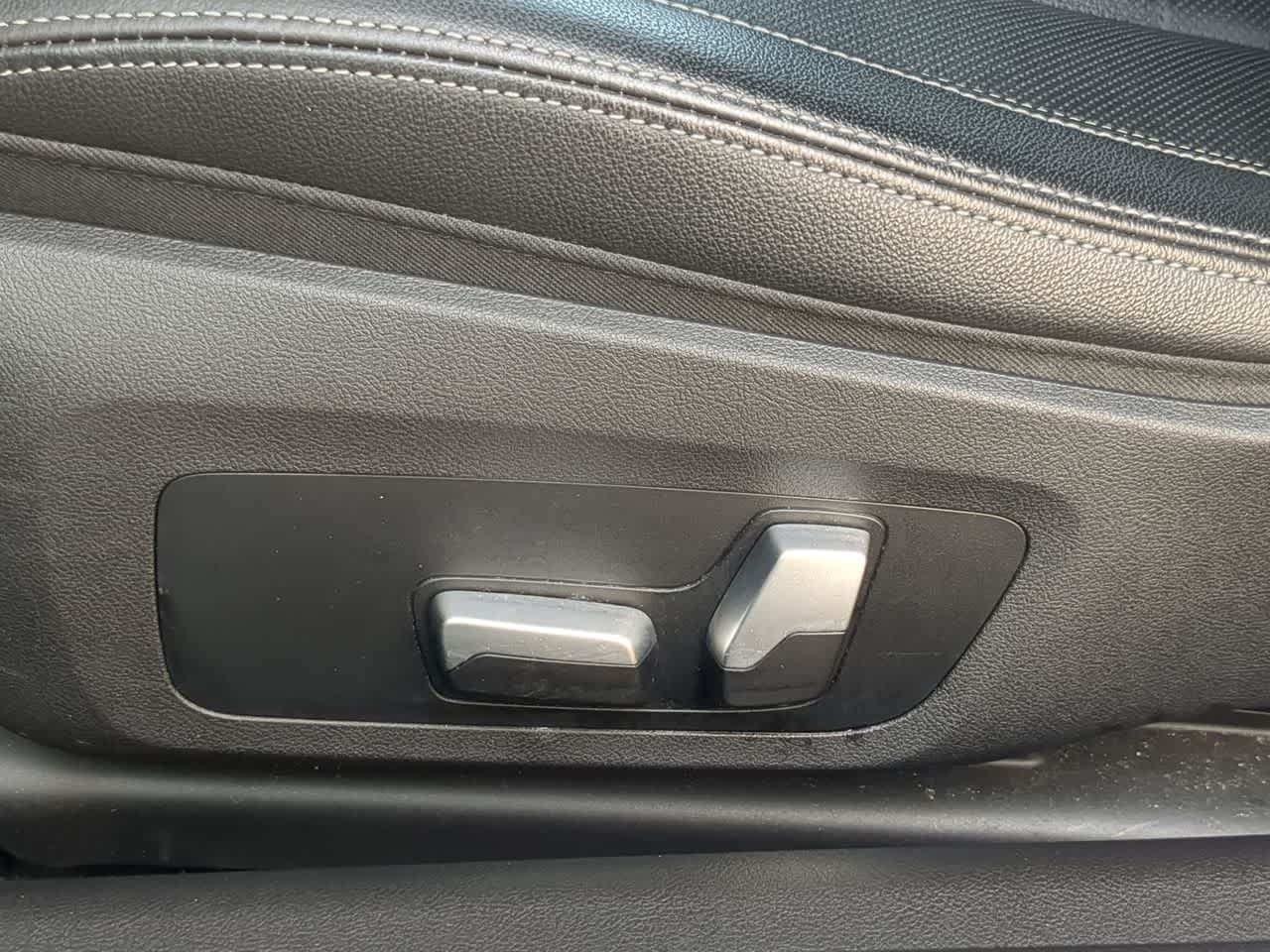 Thumbnail: 2023 BMW 4 Series - 16