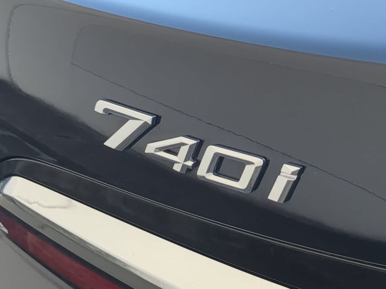 Thumbnail: 2025 BMW 7 Series - 12