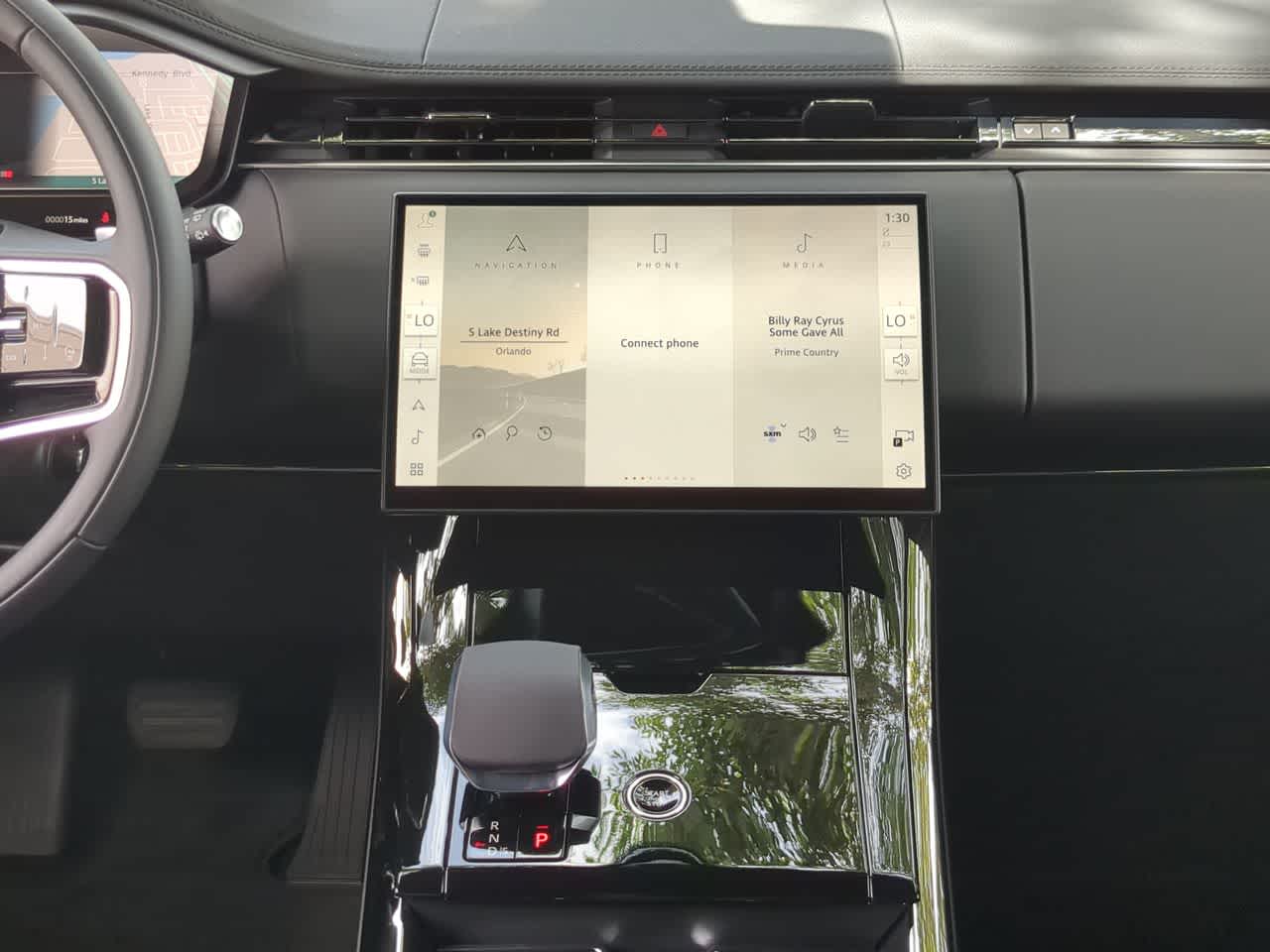 Thumbnail: 2026 Land Rover Range Rover Sport - 30