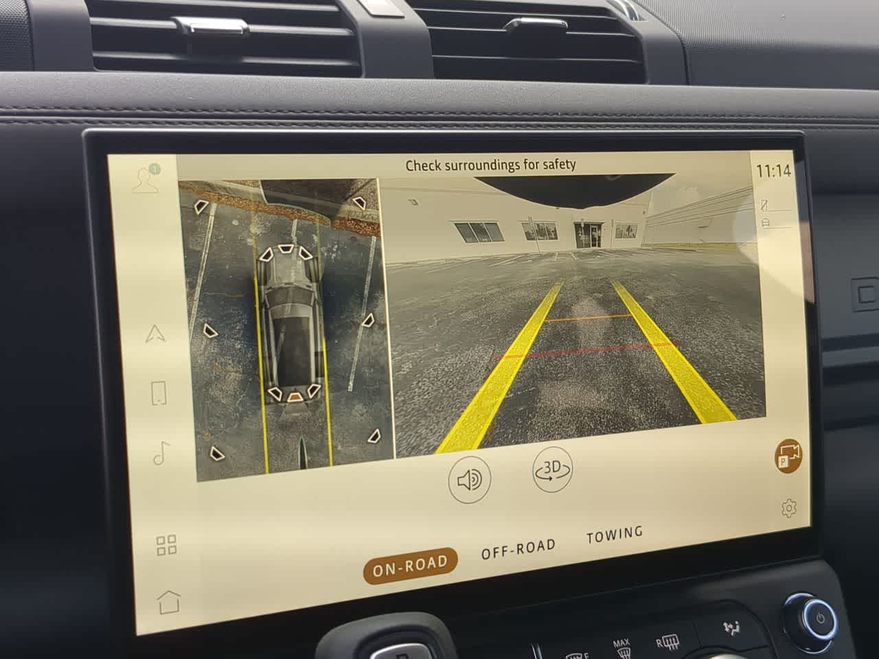 Thumbnail: 2026 Land Rover Defender - 32