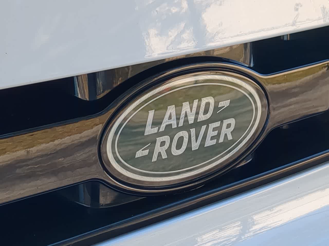 Thumbnail: 2025 Land Rover Defender - 12