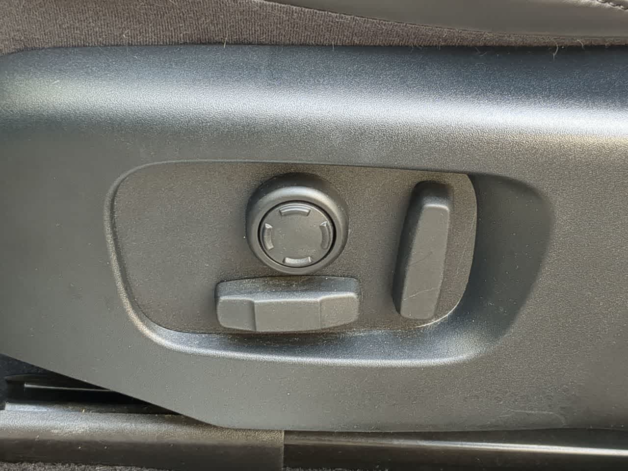 Thumbnail: 2018 Land Rover Range Rover Sport - 17