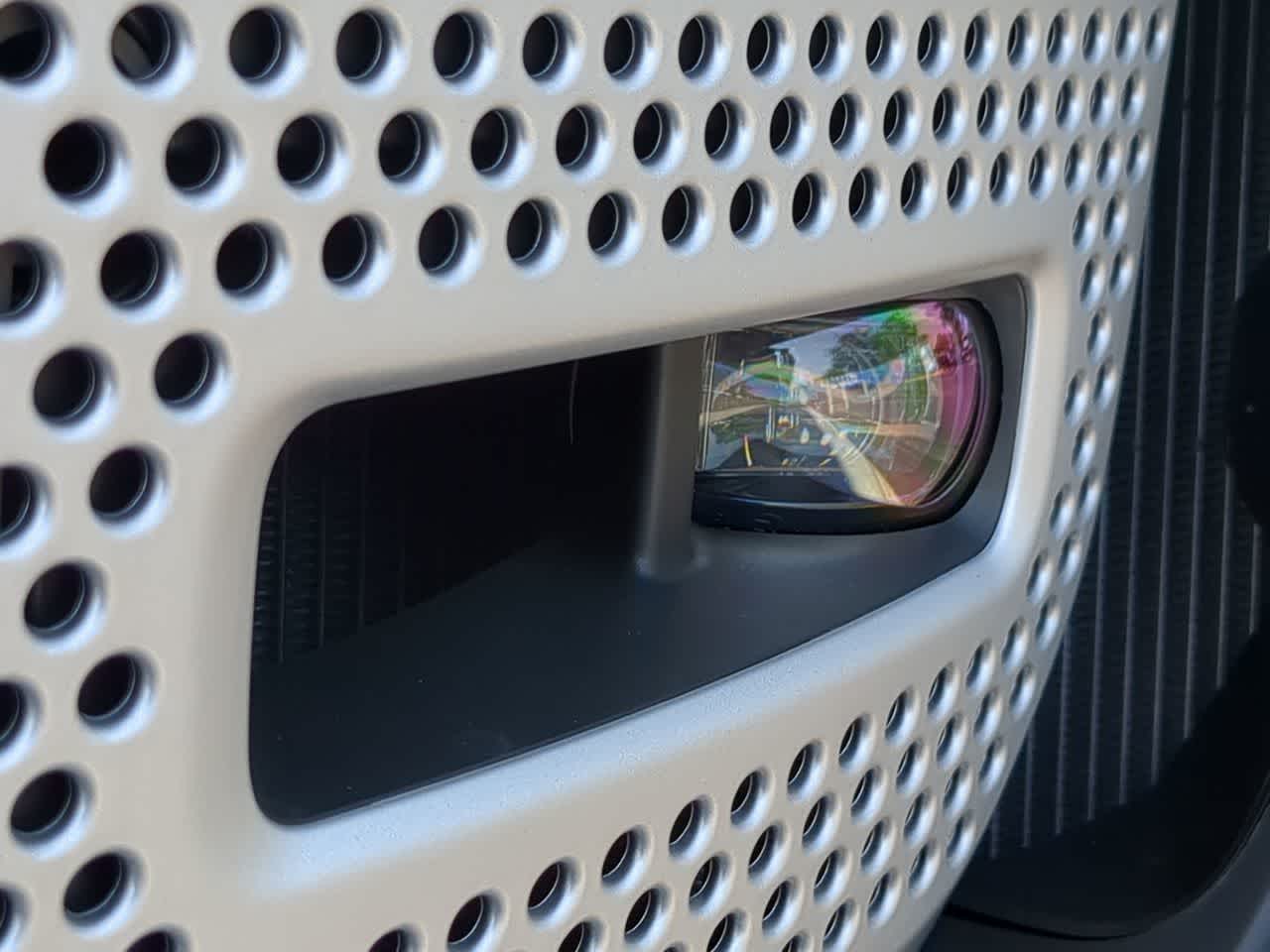 Thumbnail: 2025 Land Rover Defender - 11