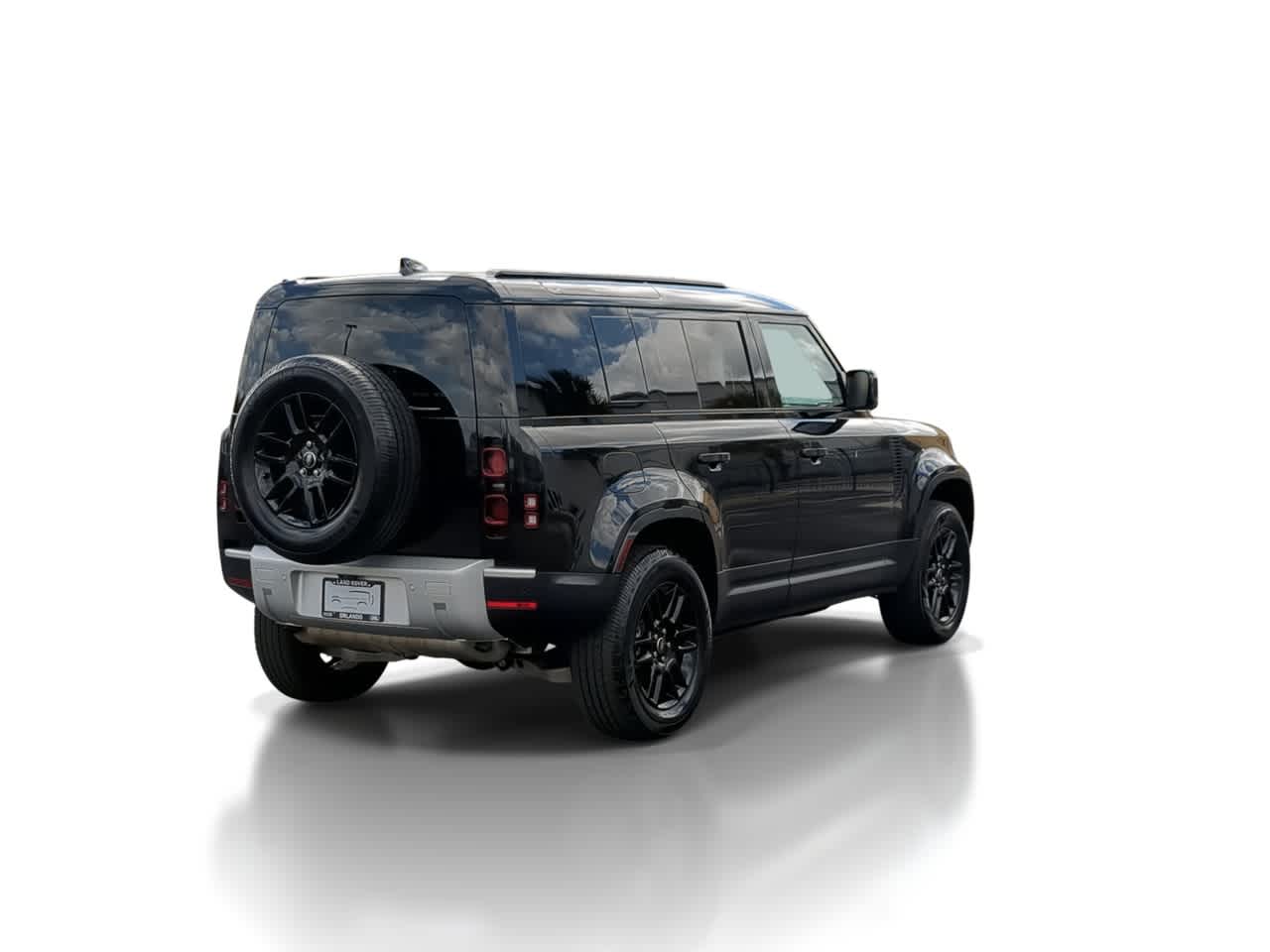 Thumbnail: 2025 Land Rover Defender - 8