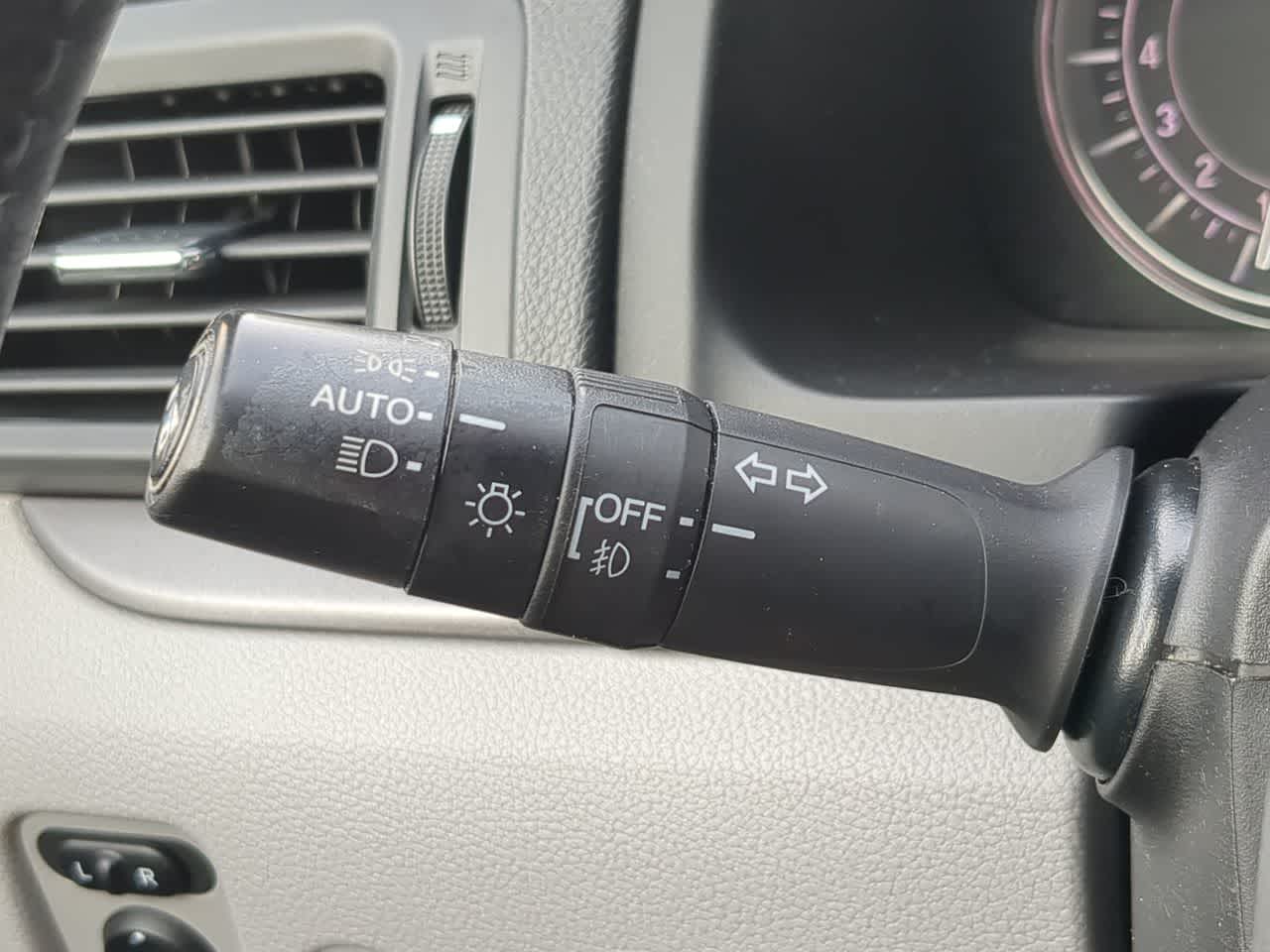 Thumbnail: 2018 Honda Pilot - 28