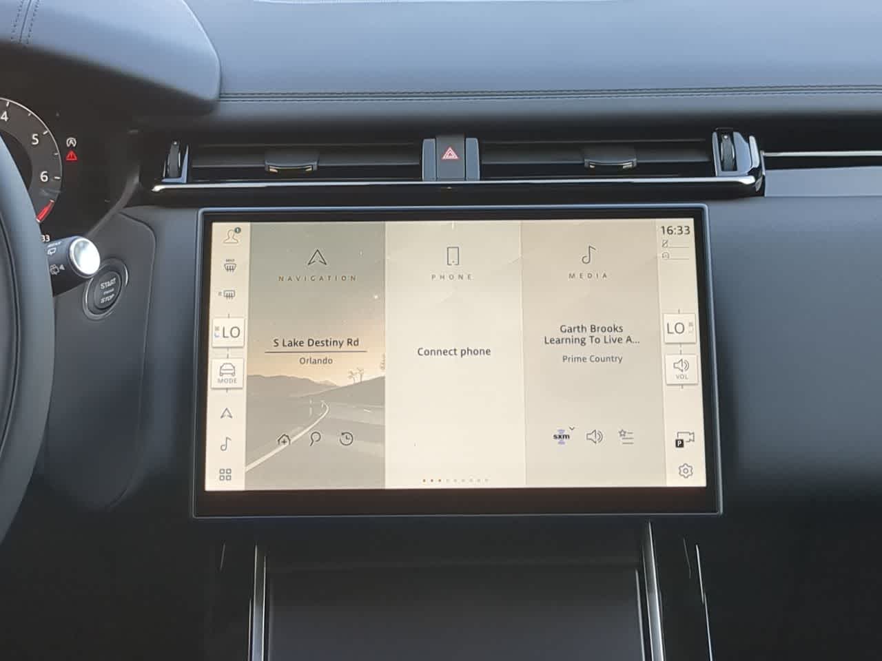 Thumbnail: 2026 Land Rover Range Rover Velar - 30