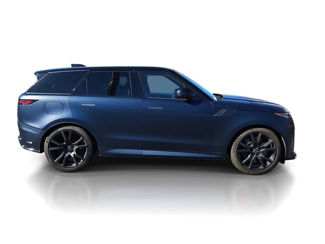 Thumbnail: 2025 Land Rover Range Rover Sport - 9