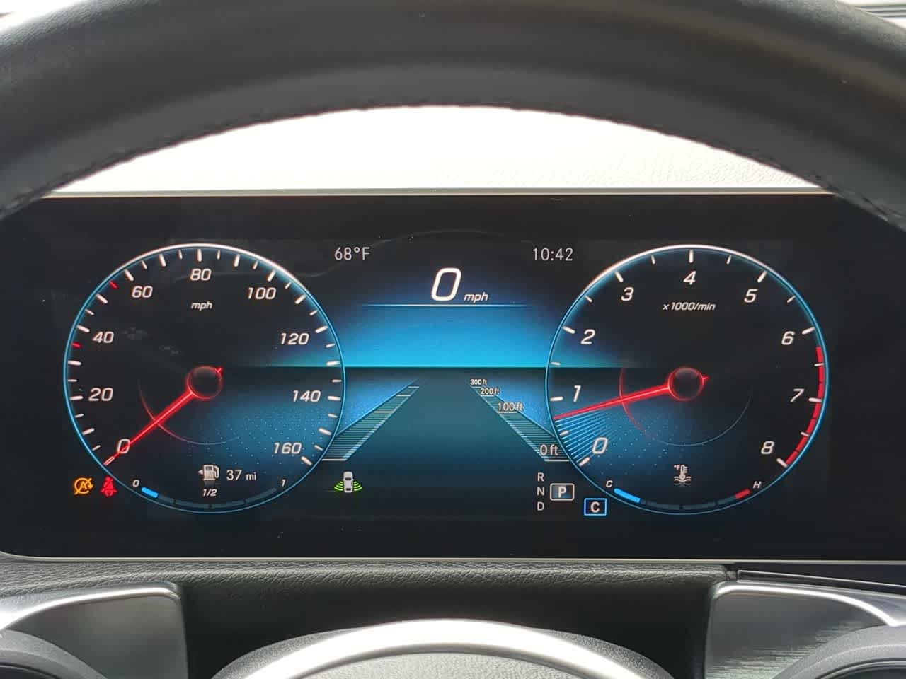 Thumbnail: 2020 Mercedes-Benz GLB - 35