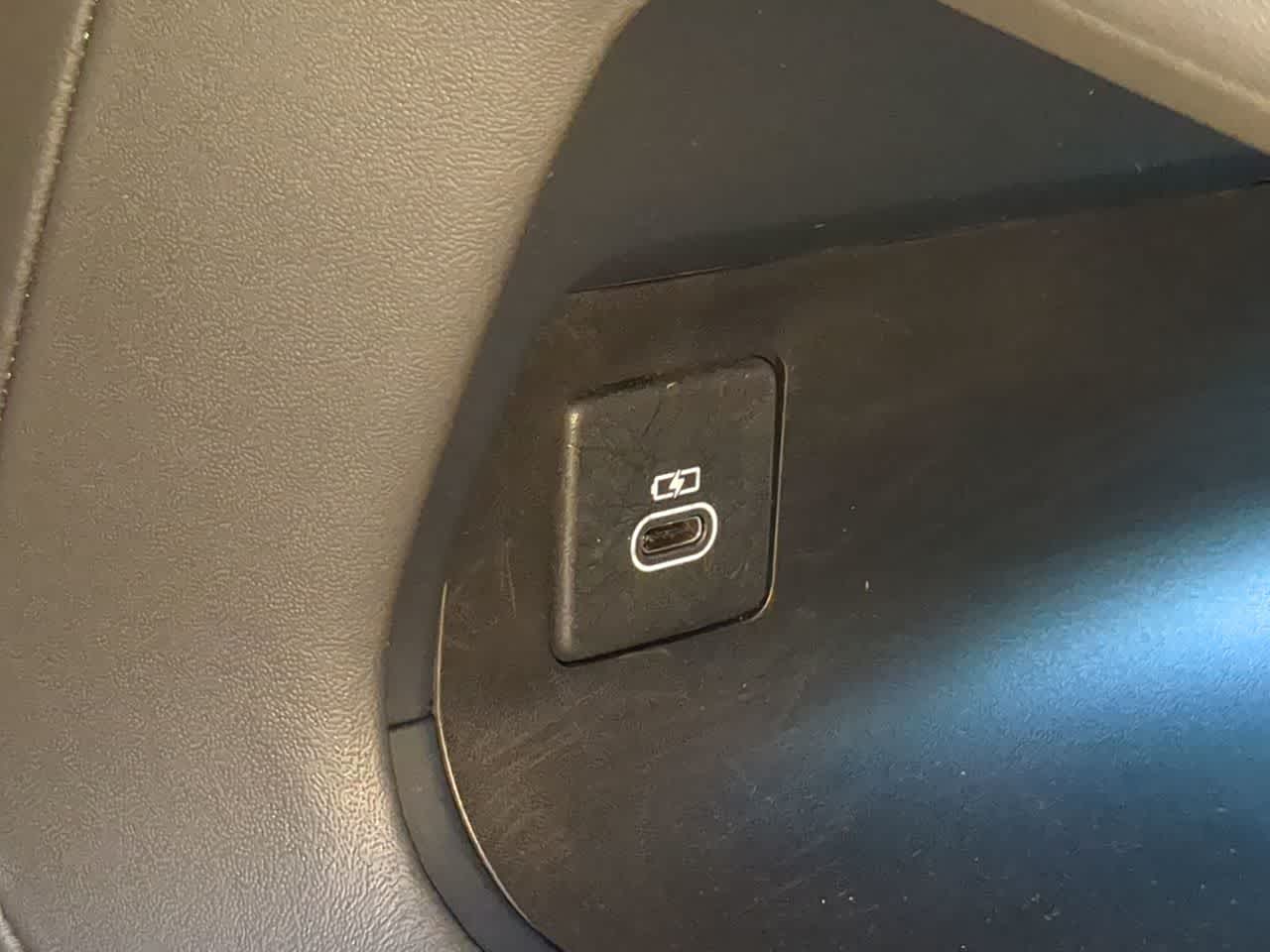 Thumbnail: 2023 Land Rover Range Rover Sport - 34