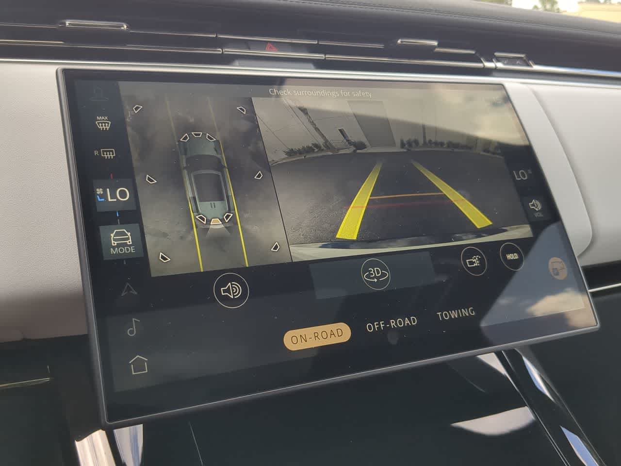 Thumbnail: 2025 Land Rover Range Rover Sport - 32