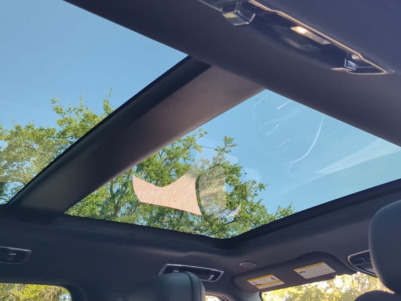 Thumbnail: 2025 Land Rover Range Rover Sport - 23